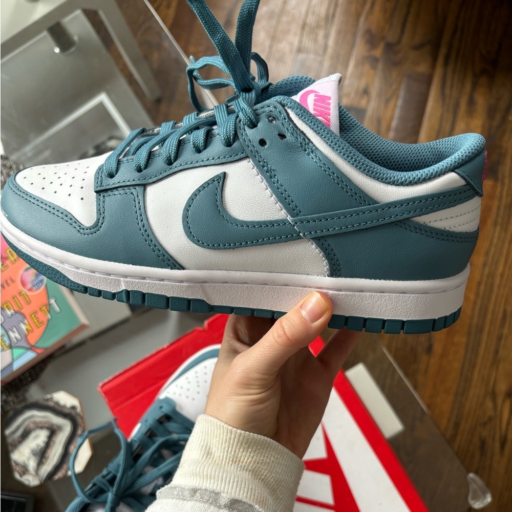 Noise Aqua Nikes from GOAT — size 7.5